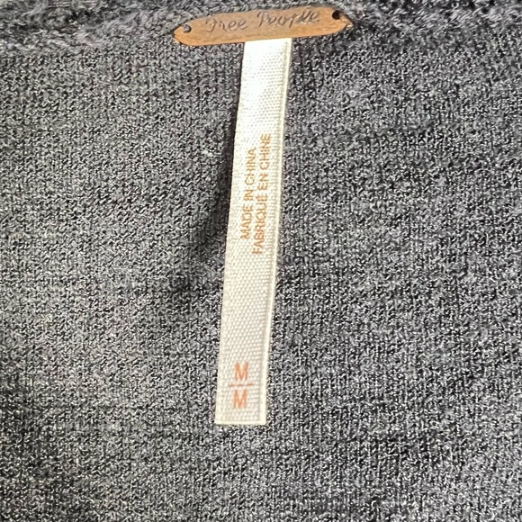 Free People Sweater Womens Medium Sequin Cheetah V-Neck Oversized Y2K Bling Goth - Picture 7 of 8